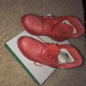 BRAND NEW pink timberlands!